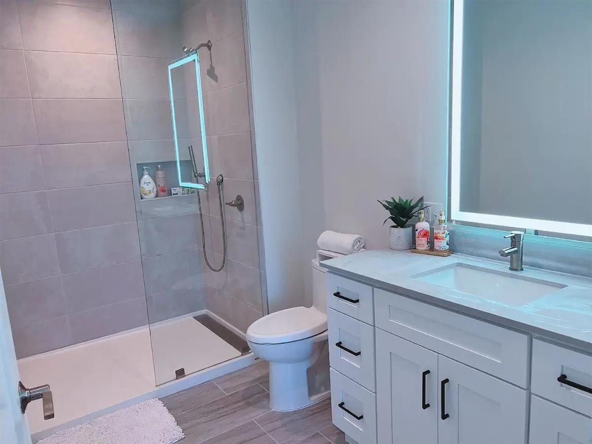 Lux Urban Retreat: Family-friendly Staycation With Gym & Ev Charging Apartment *