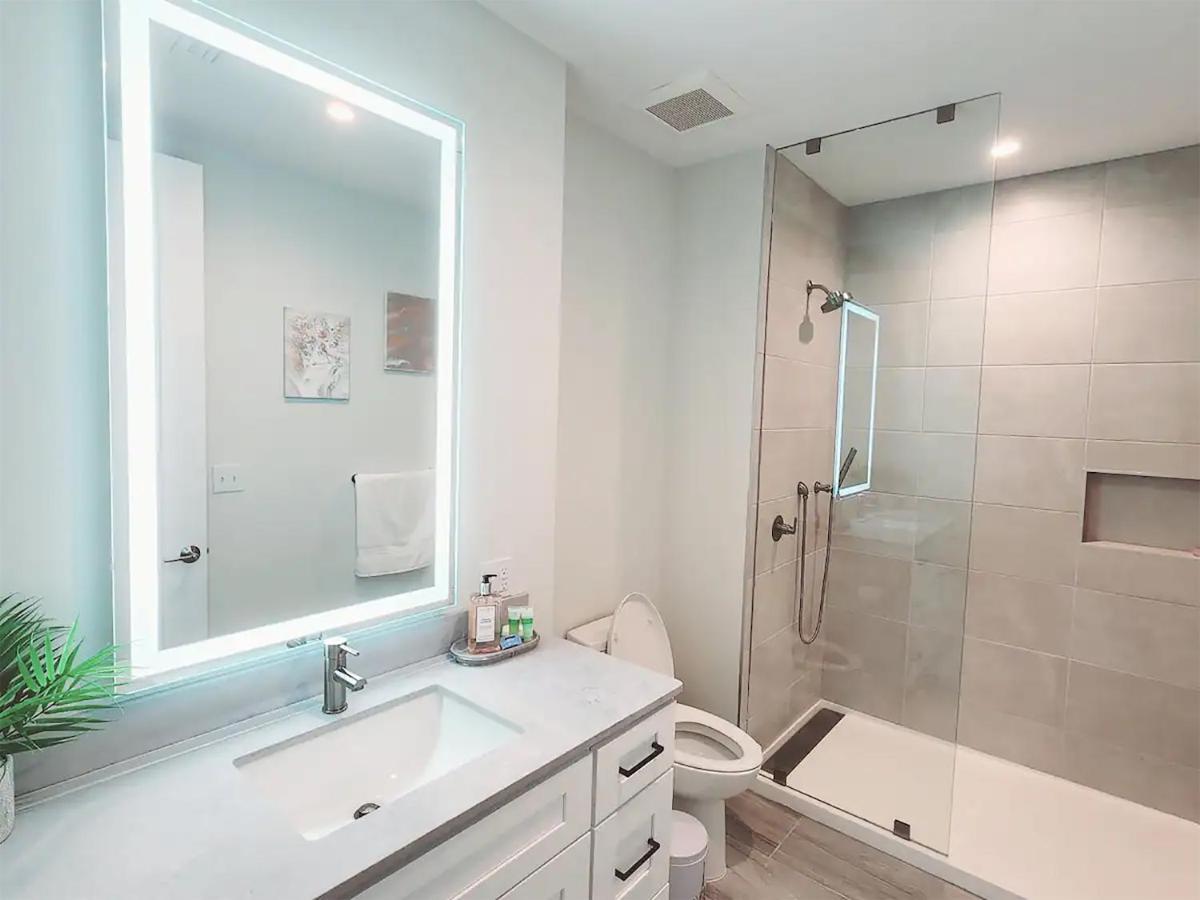 Lux Place And Cozy 3beds 2rooms Enjoy Life In Wpb Gym, Ev Station Nearby The Downtown And Beaches