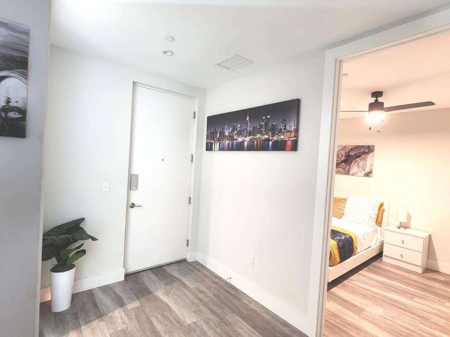 Apartamento Luxe & Cozy 3beds,2rooms,ev Gym Near Beaches&downtown Wpb