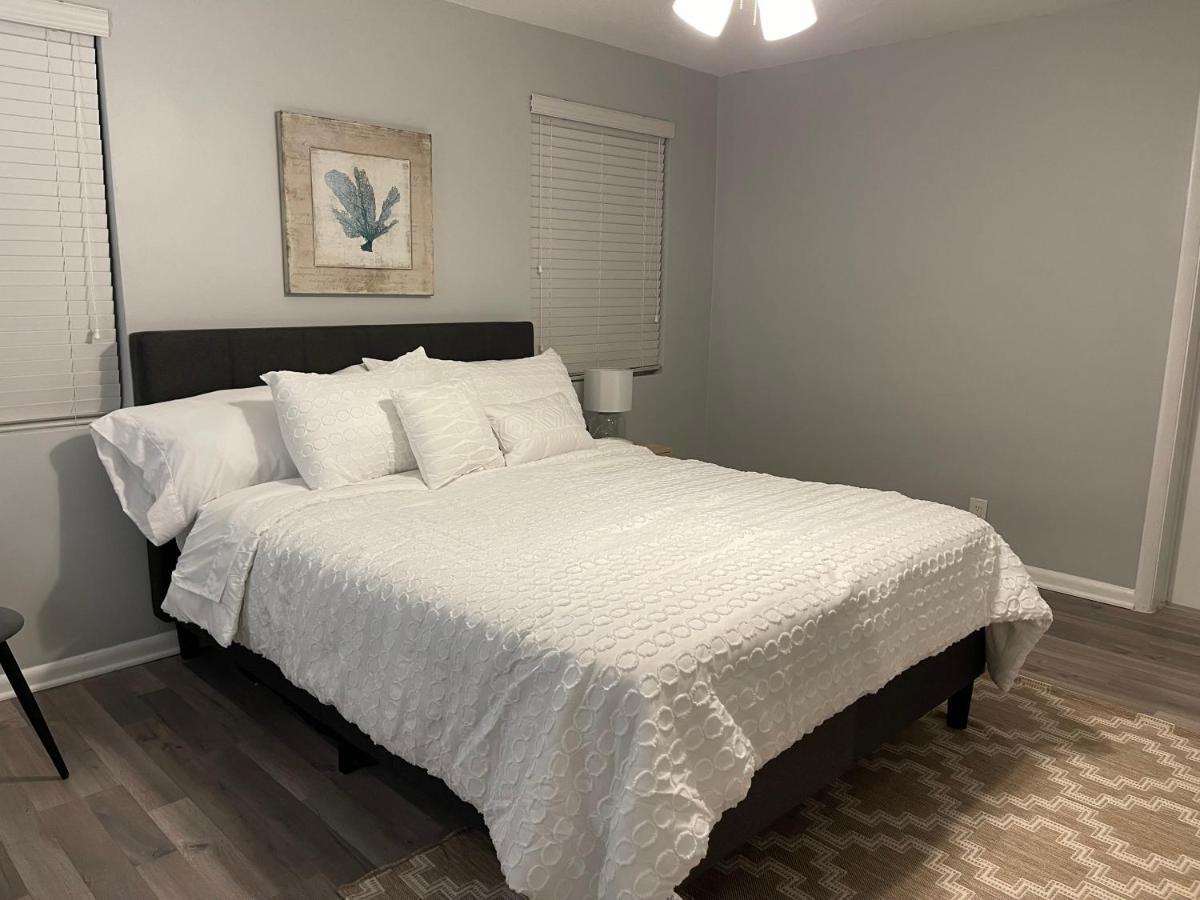 Comfy Sun And Sky Private With Private Full Bath 1 Apartment