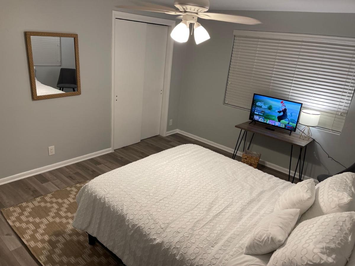 Apartment Comfy Sun And Sky Private With Private Full Bath 1 West Palm Beach