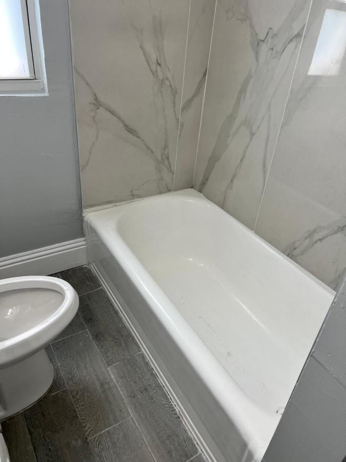 Comfy Sun And Sky Private With Private Full Bath 1 West Palm Beach