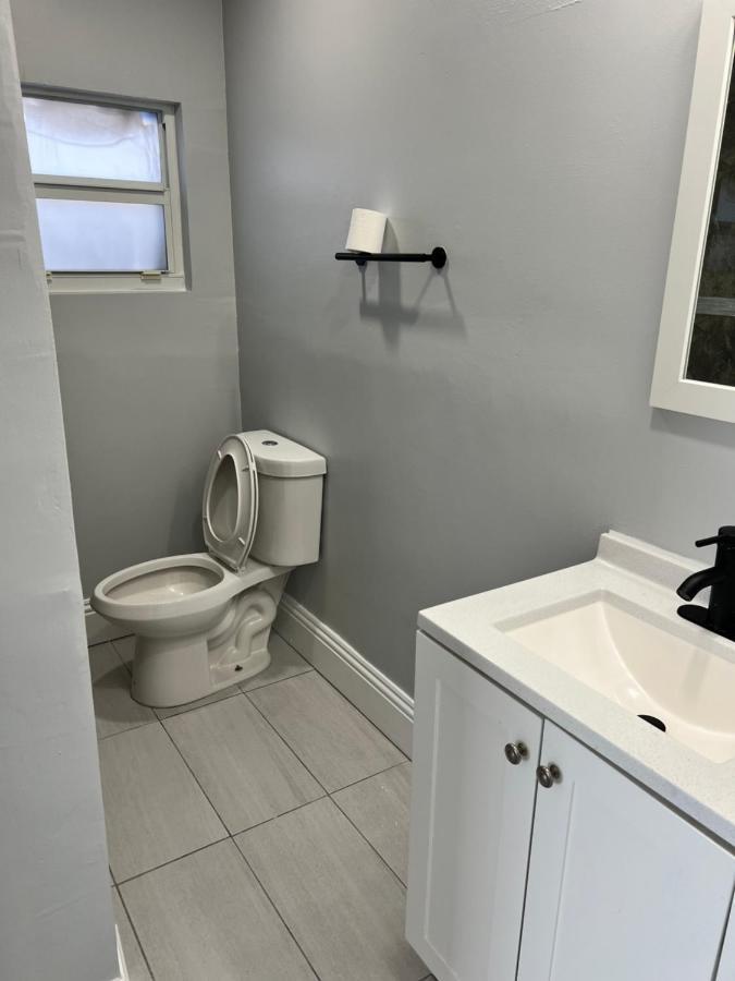 Comfy Sun And Sky Private With Private Full Bath 1 * West Palm Beach