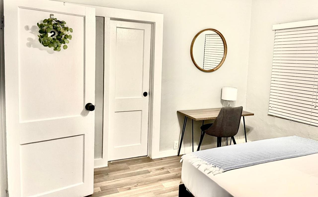Comfy Sun And Sky Private With Private Full Bath 1