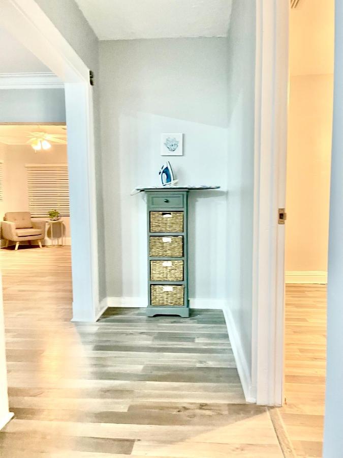 Apartment Comfy Sun And Sky Private With Private Full Bath 1 *