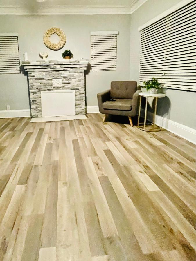 Comfy Sun And Sky Private With Private Full Bath 1 West Palm Beach