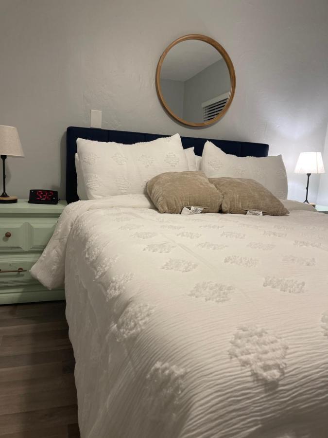Comfy Sun And Sky Private With Private Full Bath 1