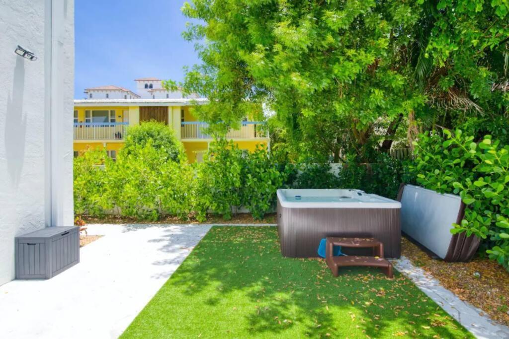 Apartment Dog Friendly With Access, Hot Tub, Firepit