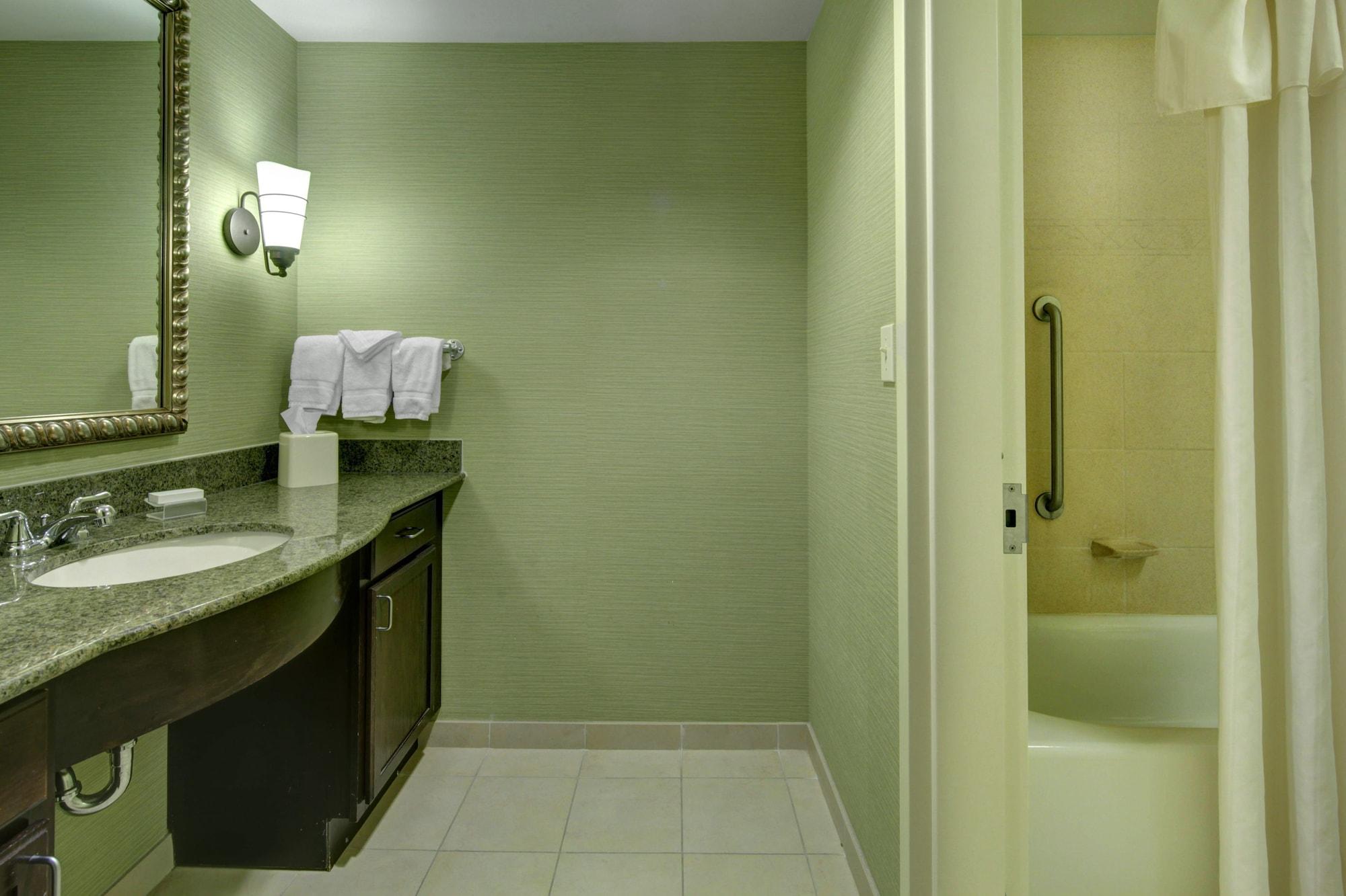 Hotel Homewood By Hilton West Palm
