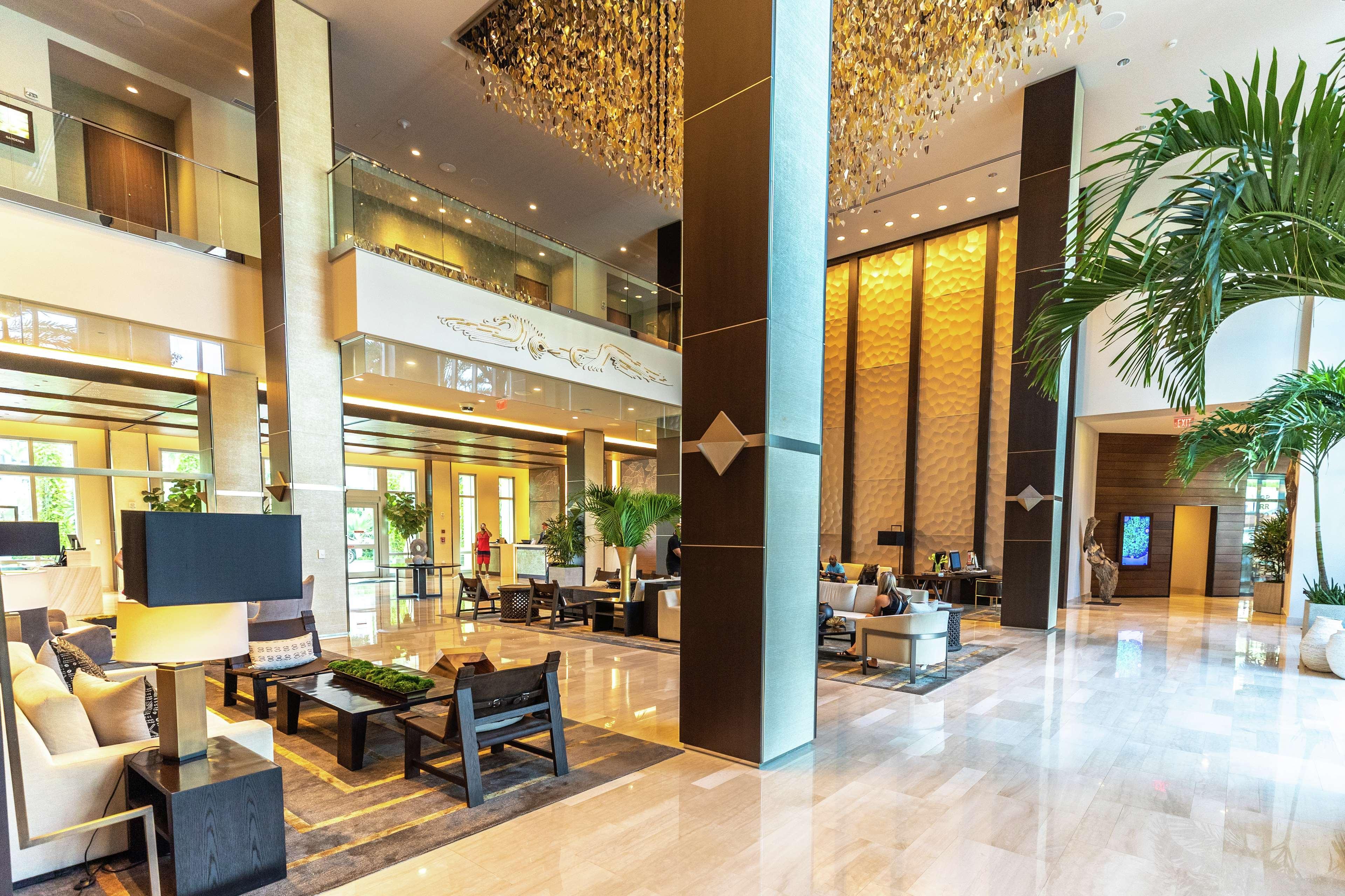 Hotel Hilton West Palm 4*