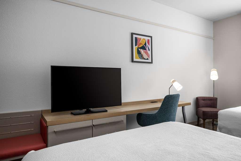 Hilton Garden West Palm Airport Hotel West Palm Beach