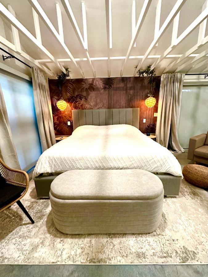 Zen.modern.hip “studio 501” Beach,scuba,downtown