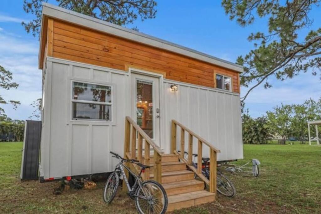 Summer Tiny House * West Palm Beach