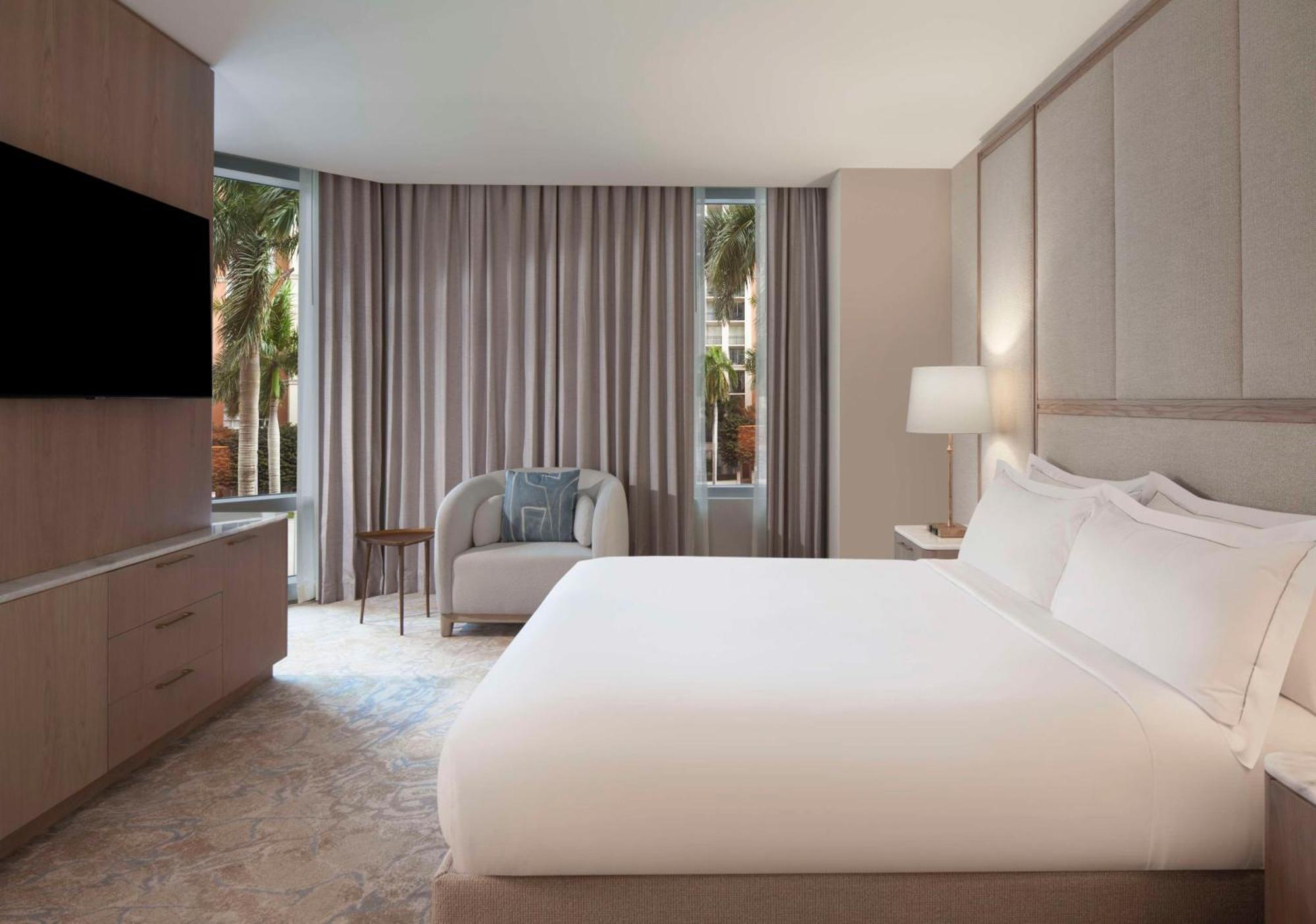 Hilton West Palm 4*