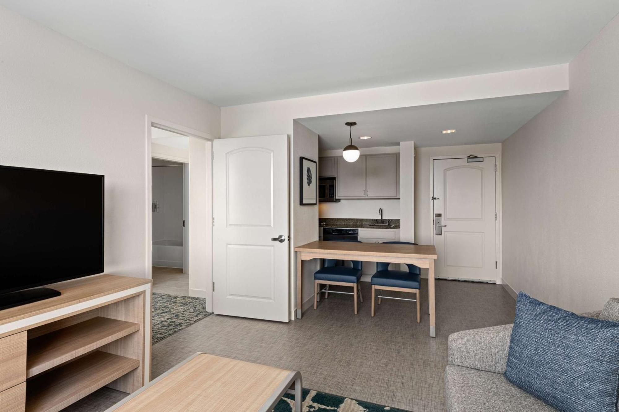 Homewood By Hilton West Palm Hotel 3*