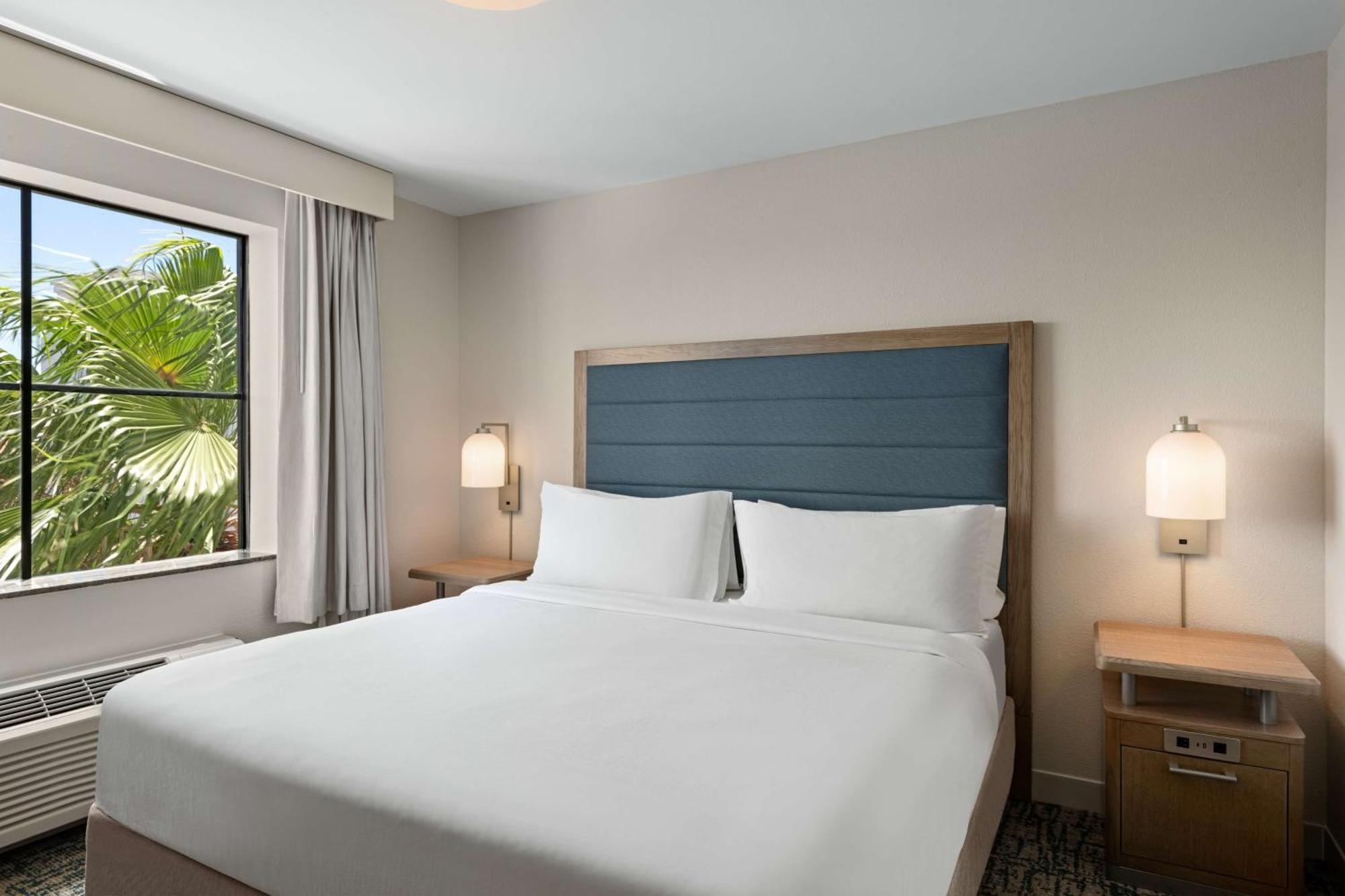Homewood By Hilton West Palm 3*