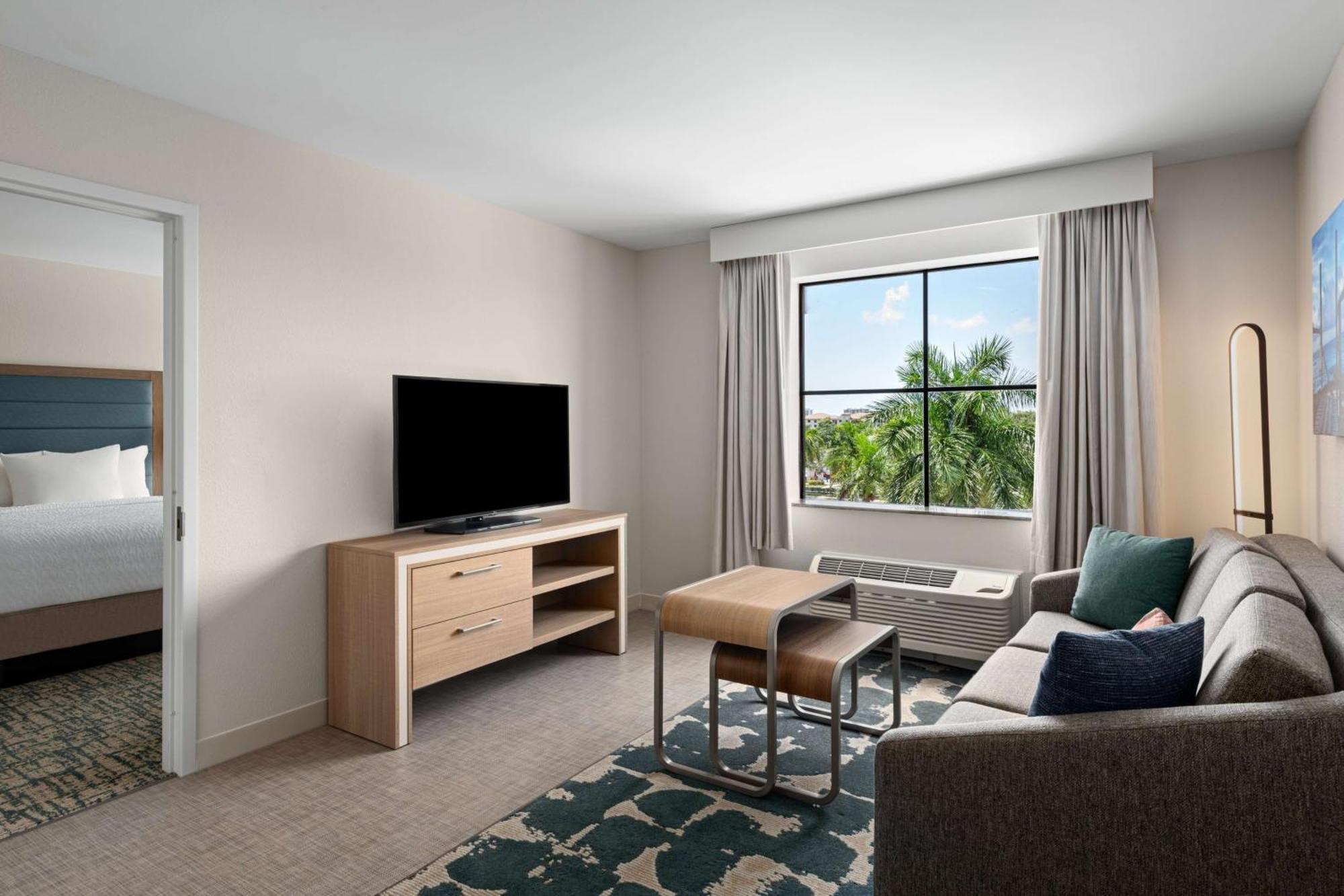 Hotel Homewood By Hilton West Palm 3*