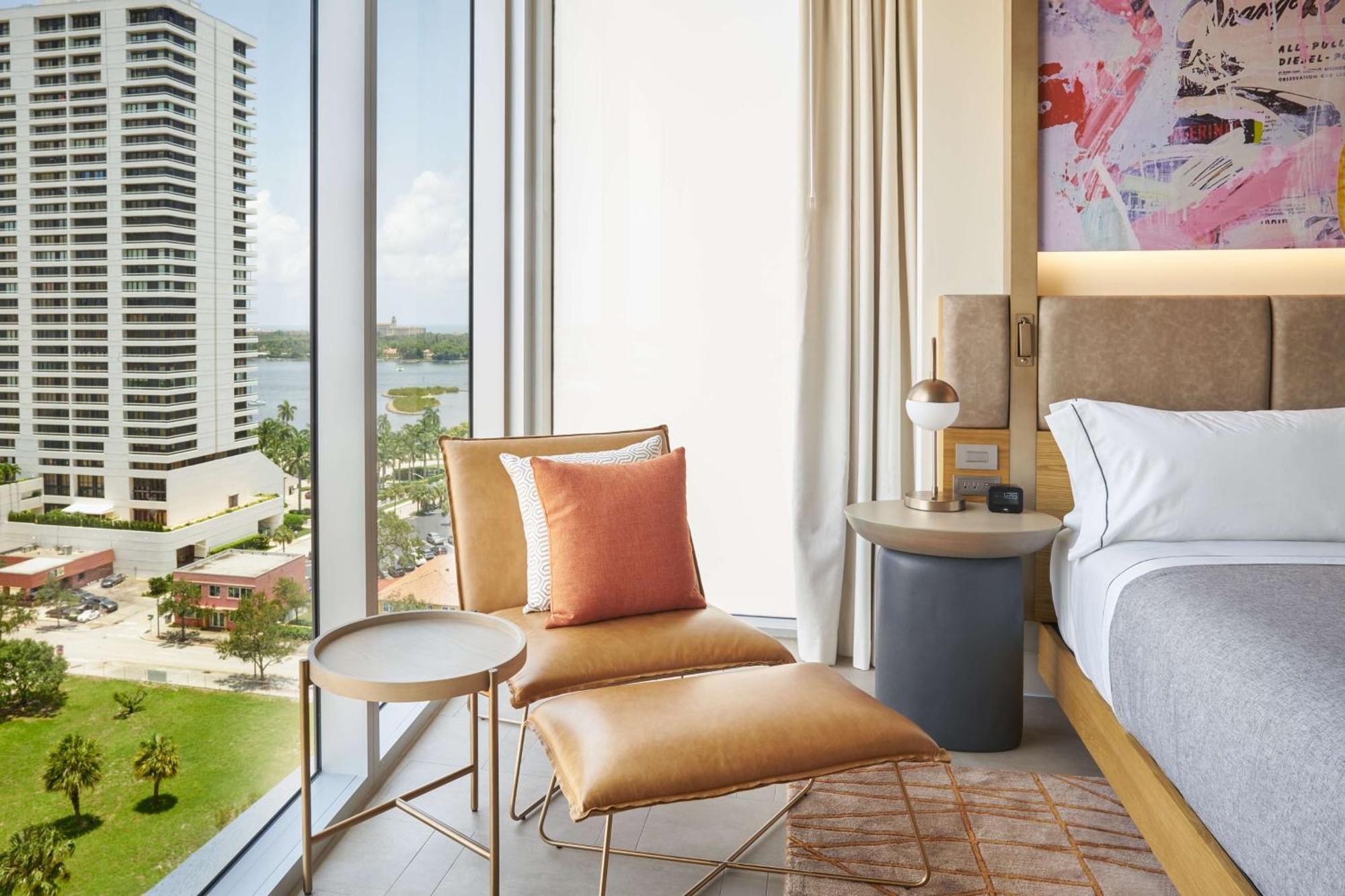 Hotel Canopy West Palm - Downtown 4*