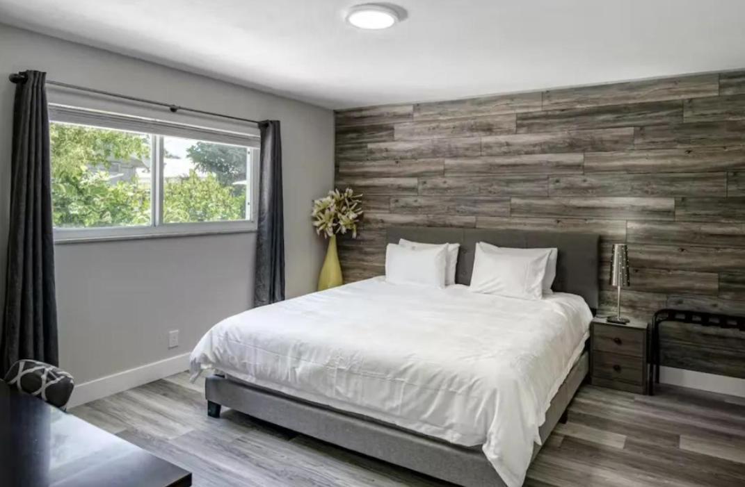 Apartment Dog Friendly With Access, Hot Tub, Firepit West Palm Beach