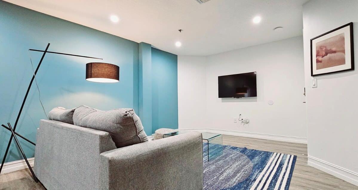 The Lofts On Clematis 202 Downtown West Palm Apartment *