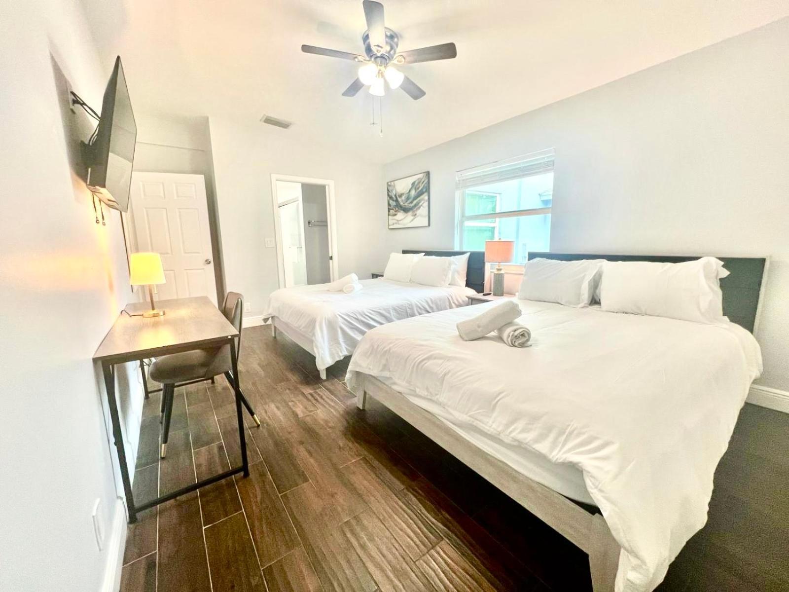 Spacious Convenient 2/2, Perfect For Groups In Wpb *
