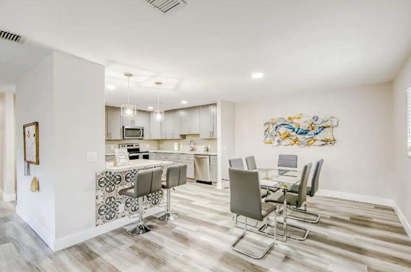 Dog Friendly With Access, Hot Tub, Firepit * West Palm Beach