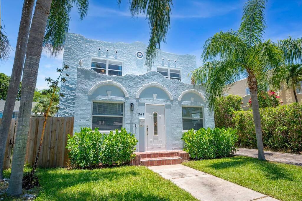 Holiday home Cozy West Palm L 10min To Municipal And More!