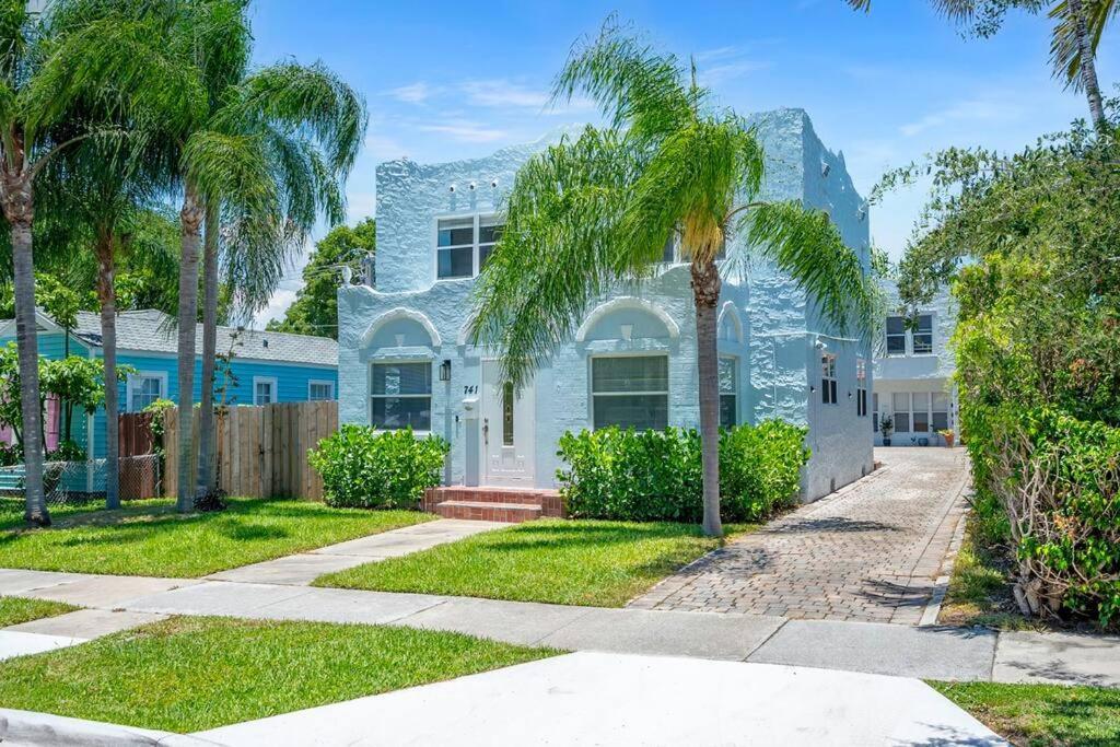 Holiday home Cozy West Palm L 10min To Municipal And More! *