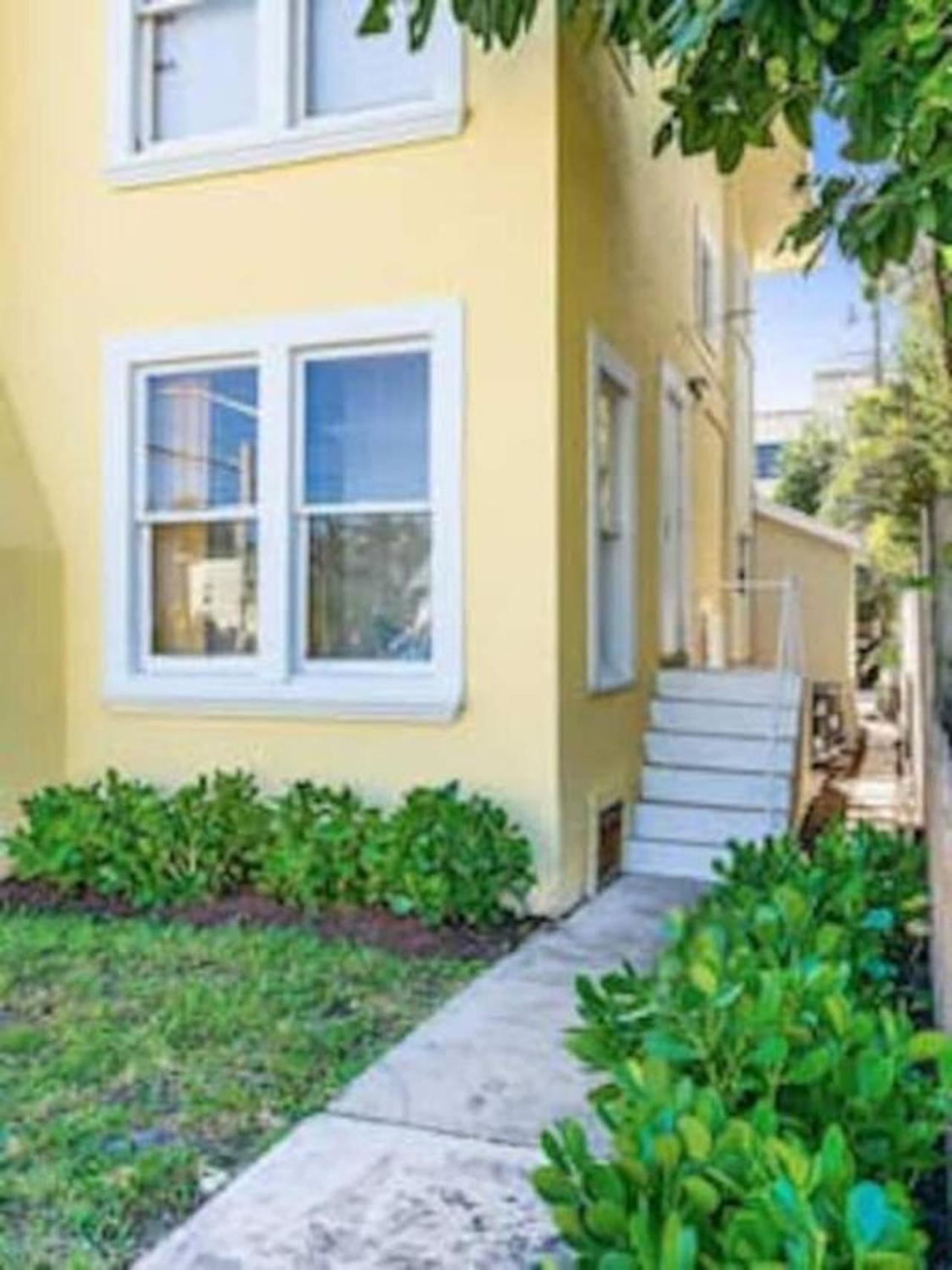 Olive Unit 3 By Pmi West Palm Beach