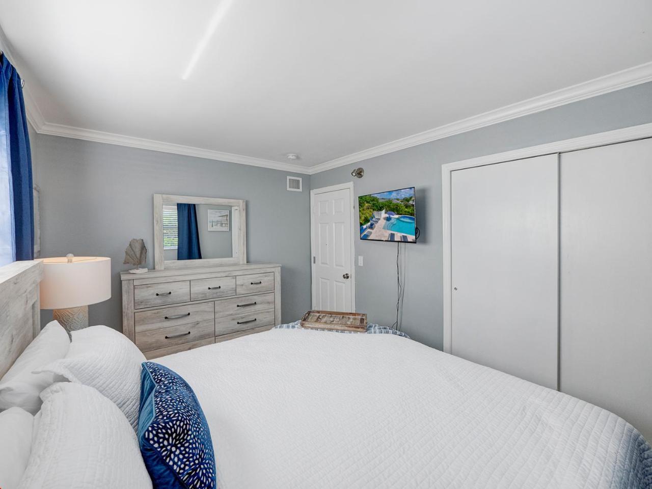 2br Near The !walk 2 Everything! West Palm Beach