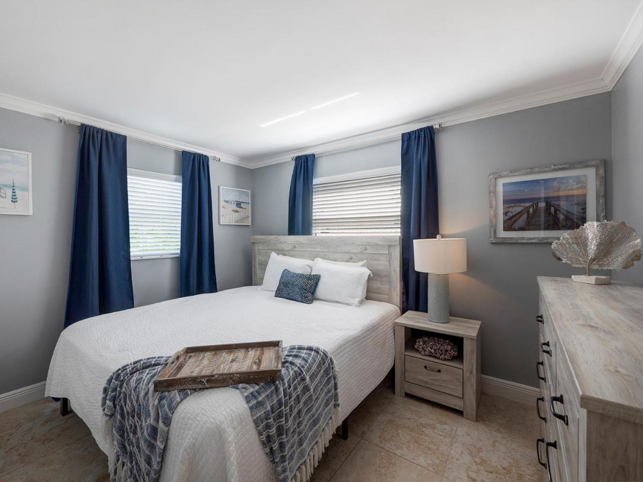 2br Near The !walk 2 Everything! * West Palm Beach