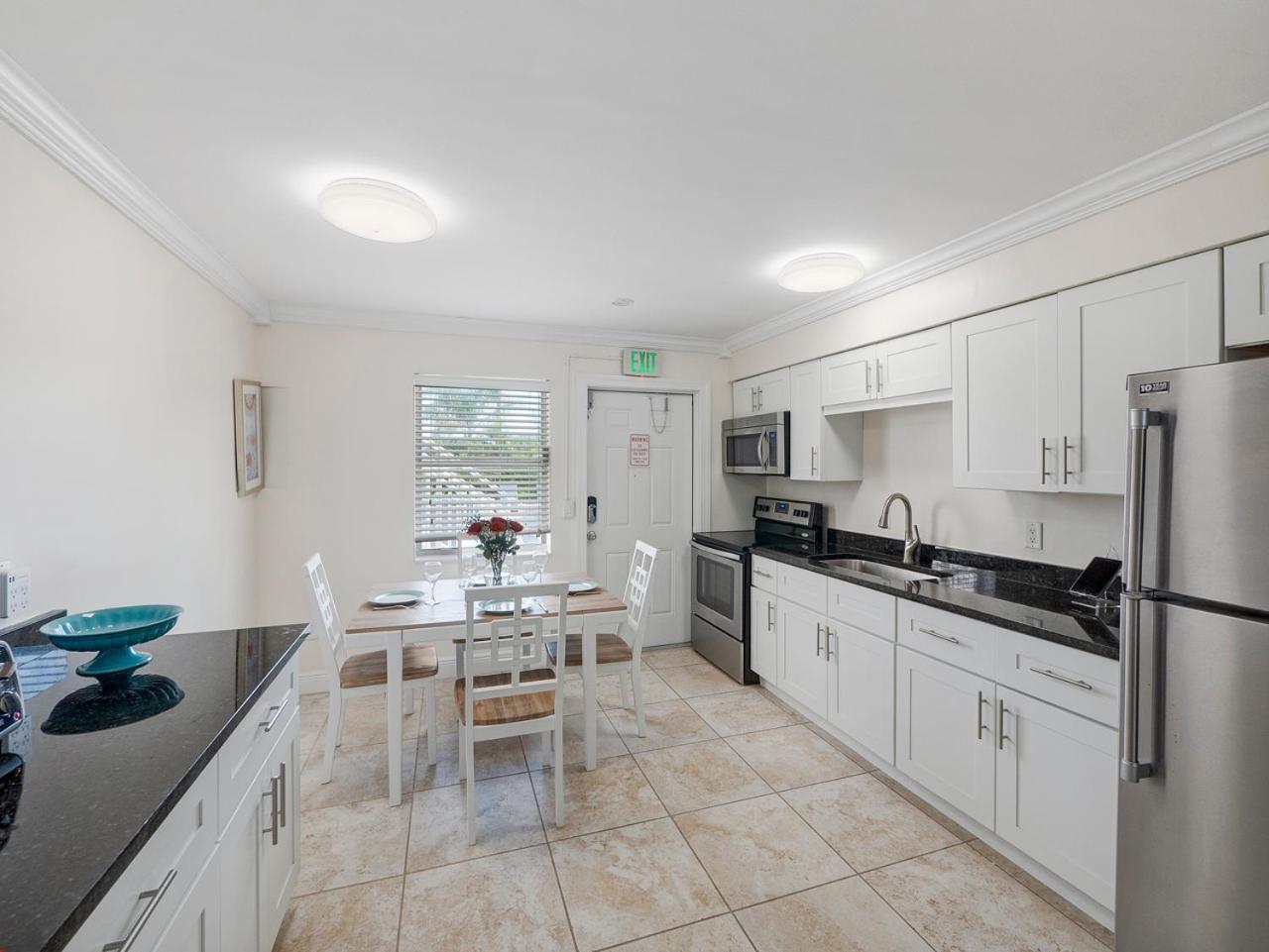 2br Near The !walk 2 Everything! West Palm Beach