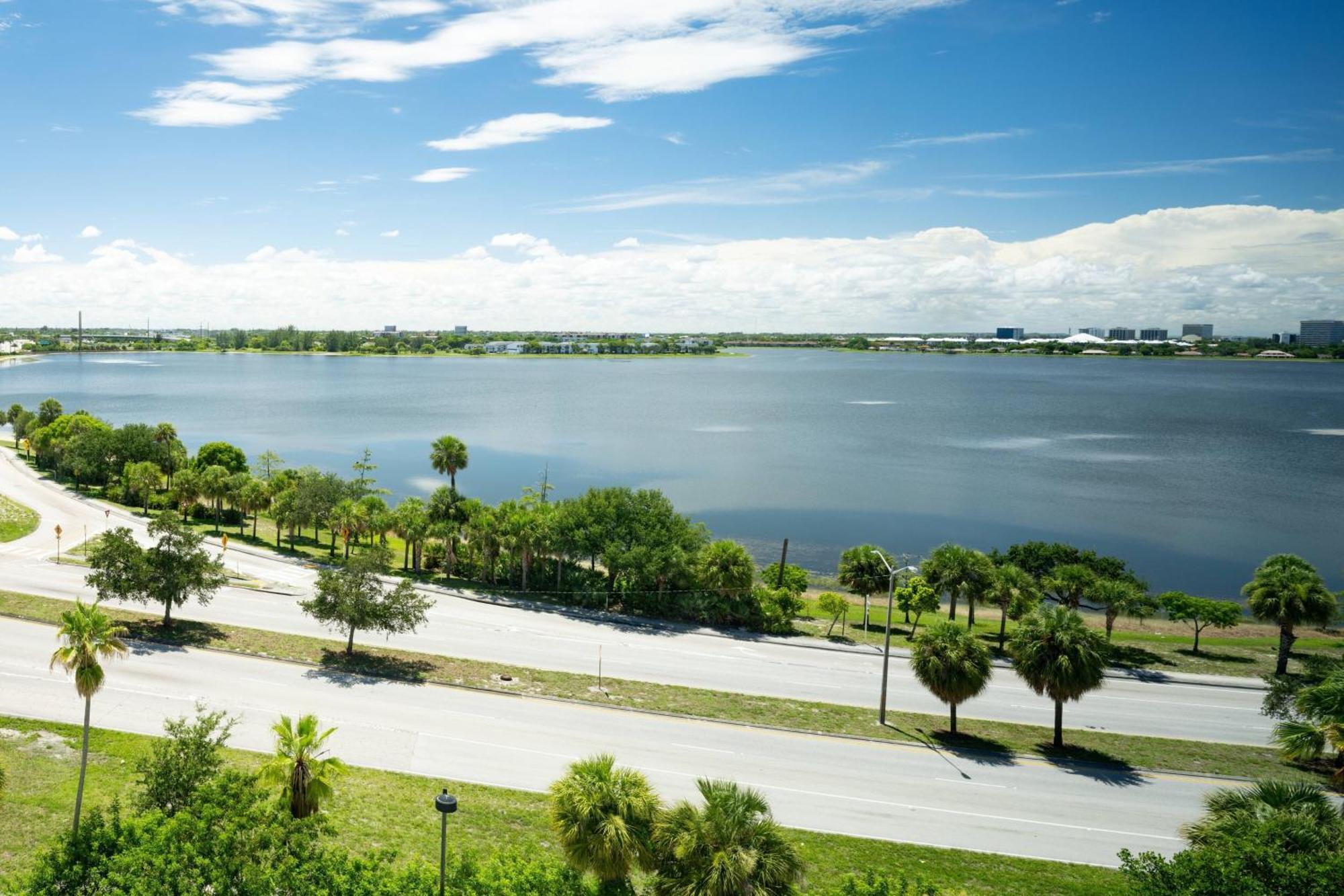 West Palm Marriott Hotel 4*