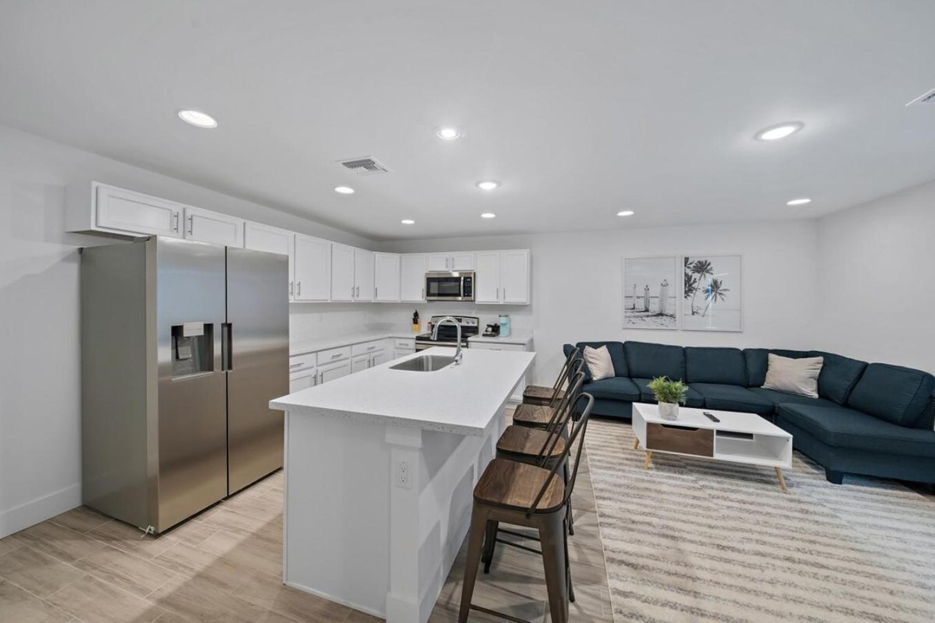 New Construction 10 To 5 To Downtown West Palm Beach