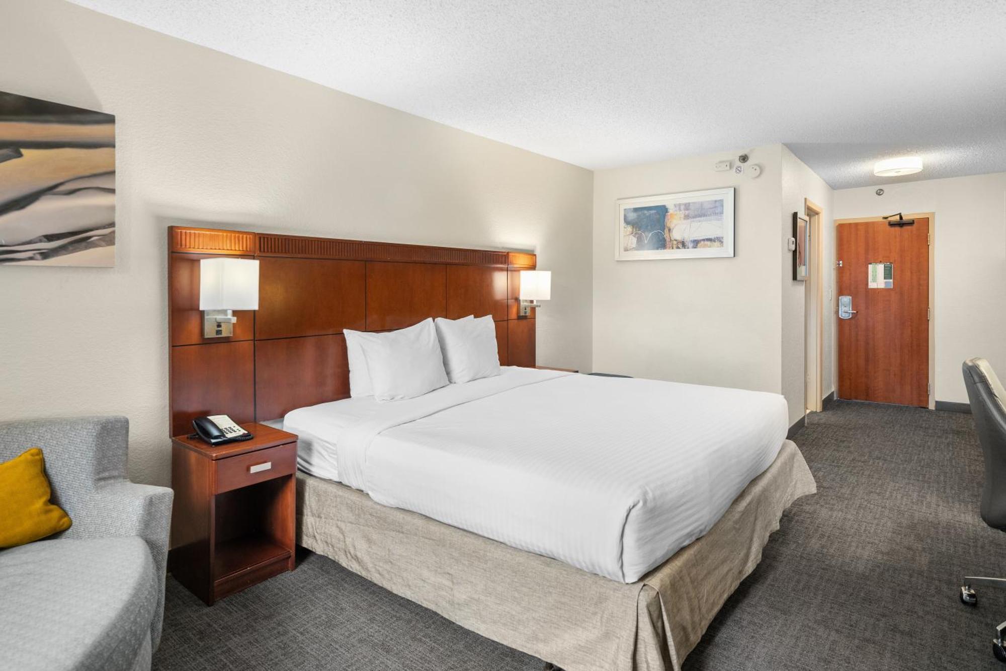 Hotel 88 Palms & Event Center West Palm Beach