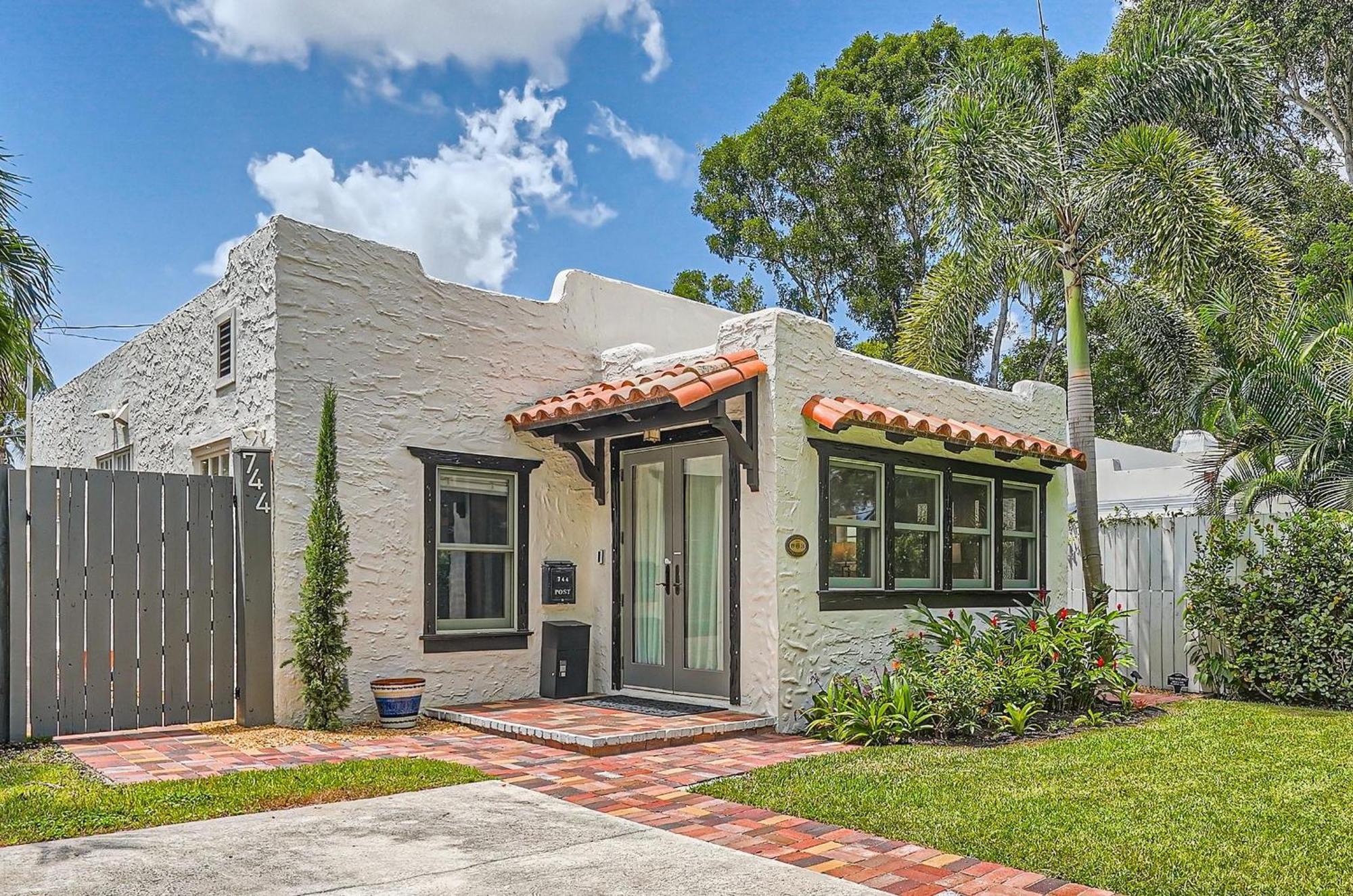 Pousada Casa Flores West Palm Beach