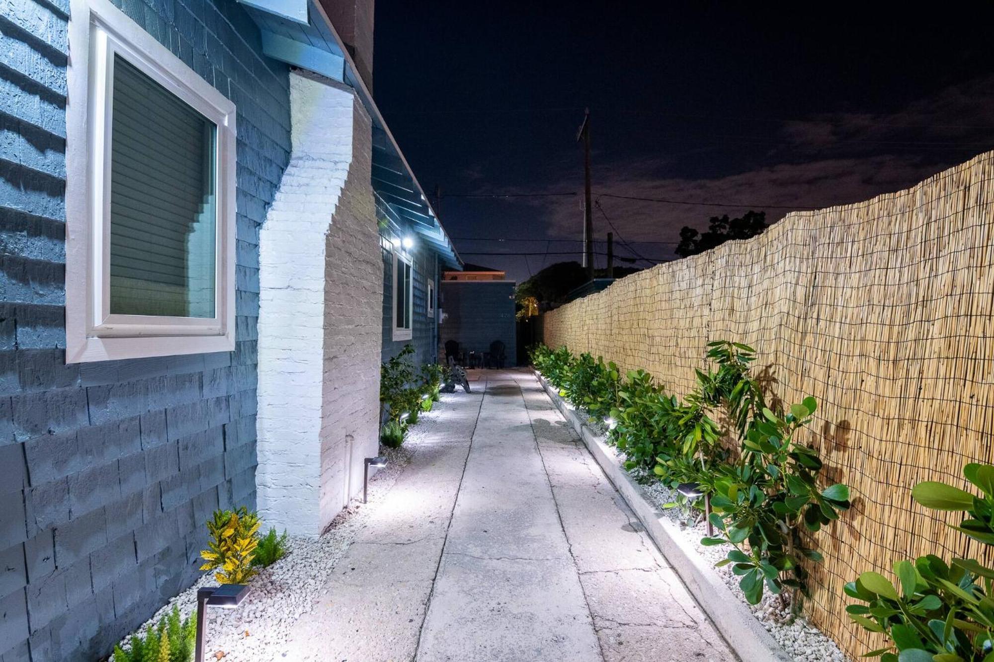 Holiday home Stylish Retreat, Hot Tub, Bikes, West Palm Beach