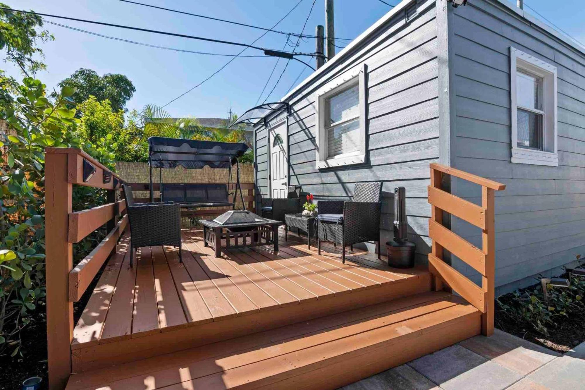 Stylish Retreat, Hot Tub, Bikes, *