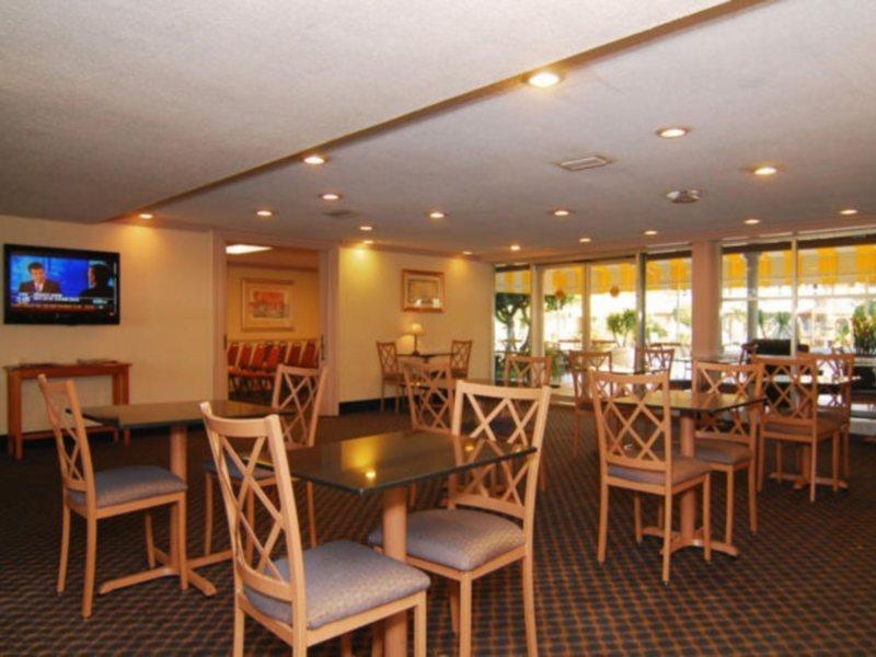 Hotel Western Palm Lakes
