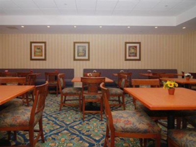 Ramada By Wyndham West Palm Airport Hotel West Palm Beach