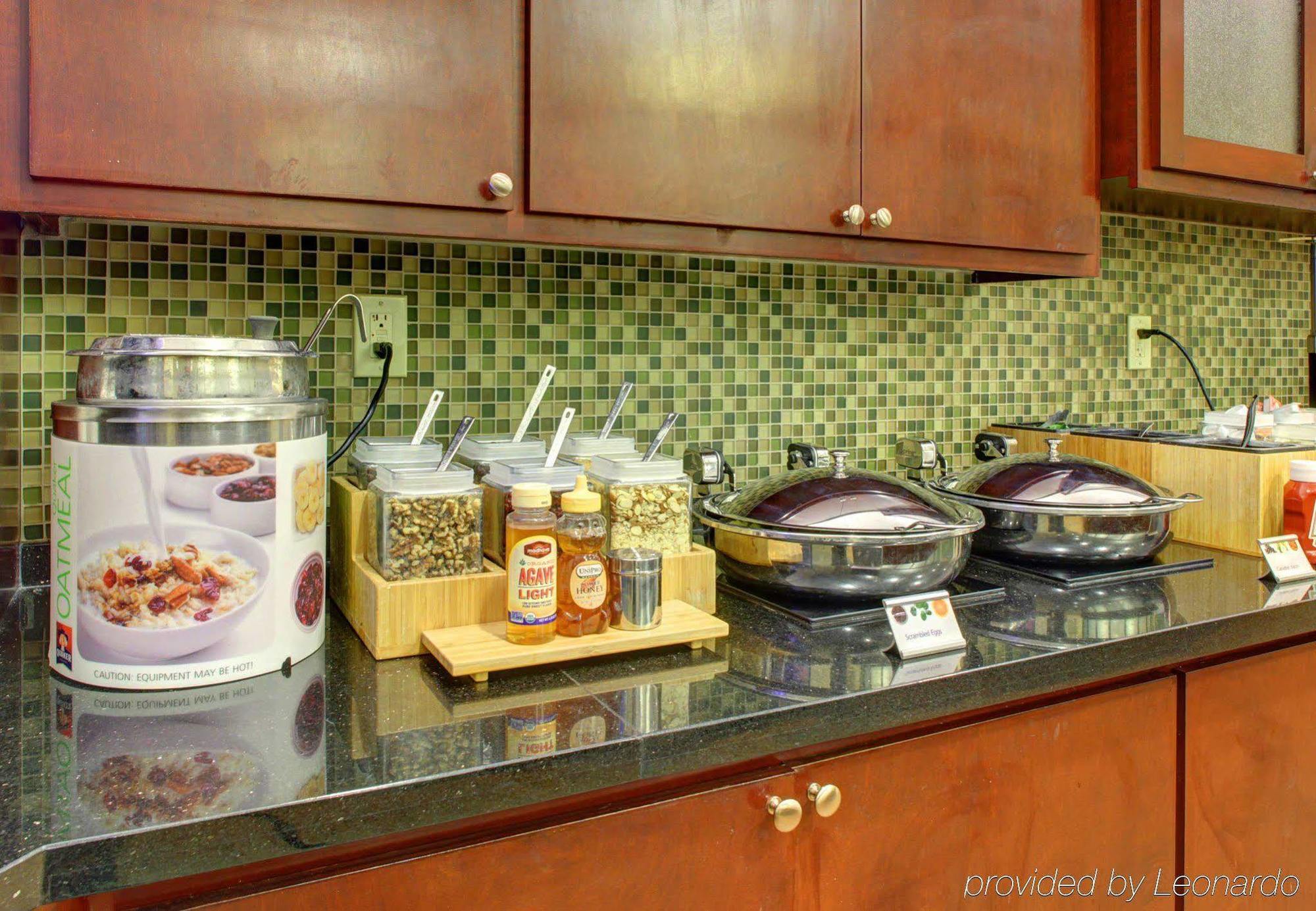 Springhill By Marriott I-95 Hotel 3*