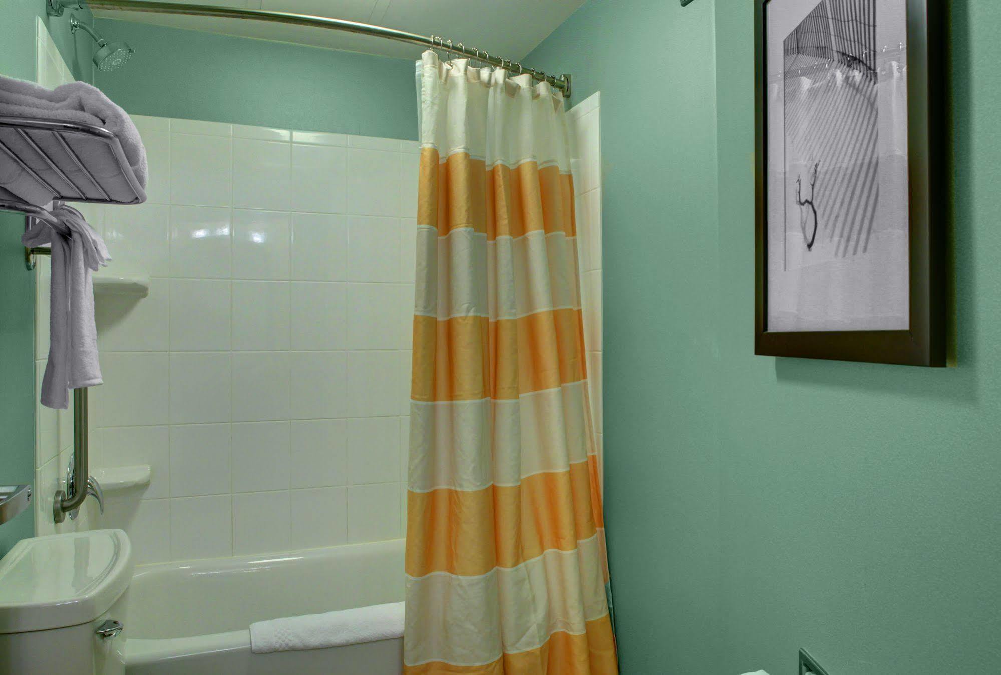 Springhill By Marriott I-95 Hotel 3*