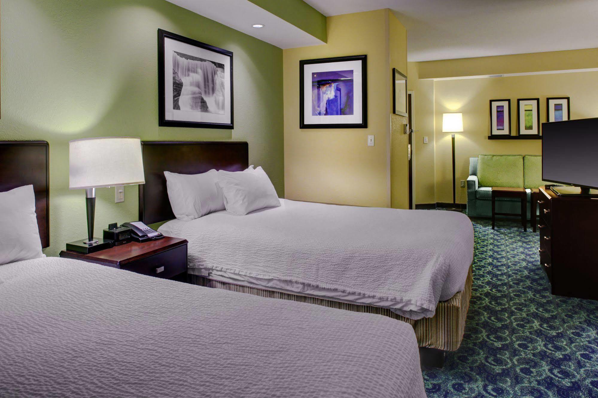 Springhill By Marriott I-95 Hotel