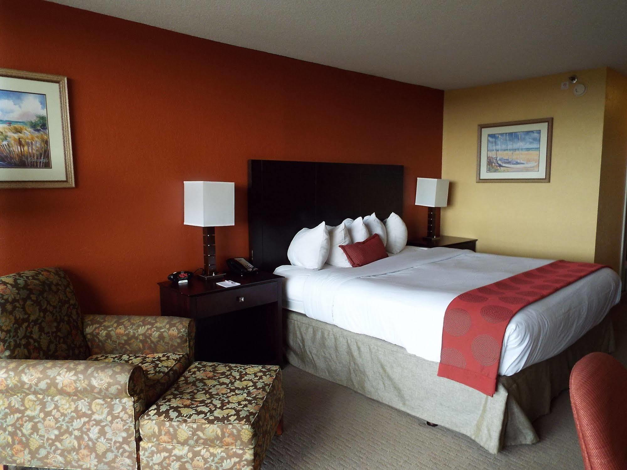 Hotel Ramada By Wyndham West Palm Airport West Palm Beach